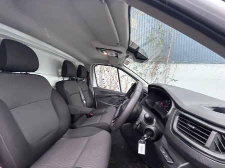 2023 Renault Trafic - photo 10