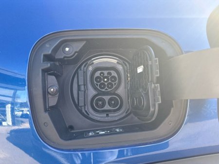2025 Mercedes-Benz 250 - photo 24