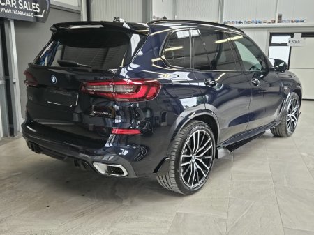 2023 BMW X5 - photo 2