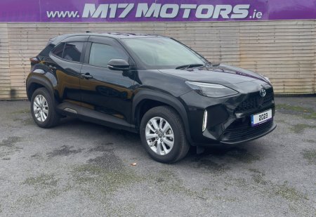 2023 Toyota Yaris Cross 1.5 Hybrid Luna Sport