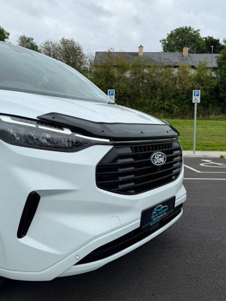 2025 Ford Transit Custom - photo 2