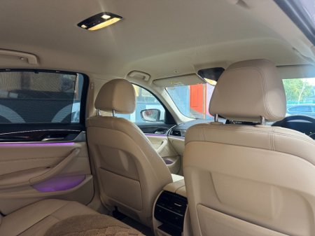 2017 BMW 5-Series - photo 14