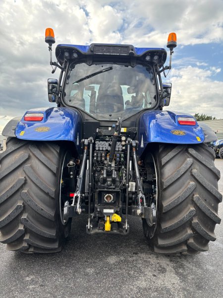 0 New Holland T7.270 - photo 4