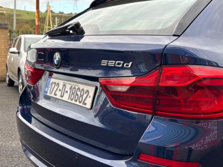 2017 BMW 5-Series - photo 7
