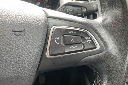 2017 Ford Kuga - photo 32