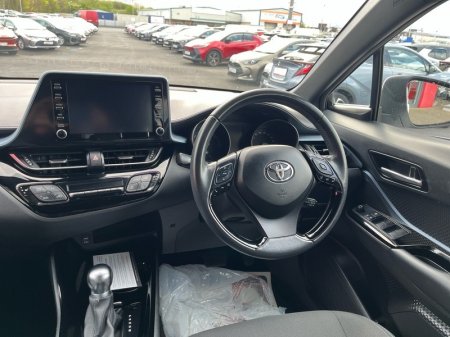 2021 Toyota C-HR - photo 9