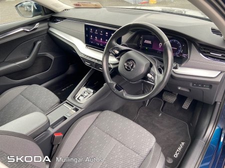 2022 Skoda Octavia - photo 8