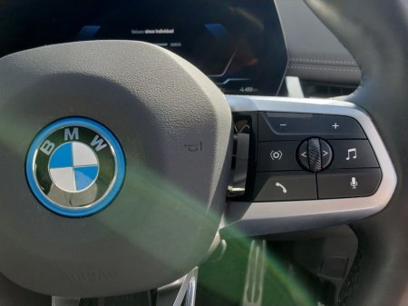 2025 BMW iX1 - photo 18