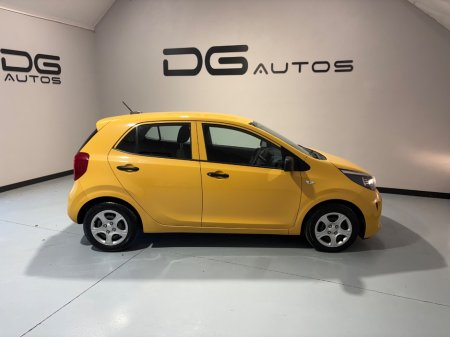 2021 Kia Picanto - photo 2
