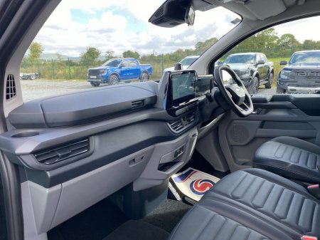2026 Ford Tourneo Custom - photo 8