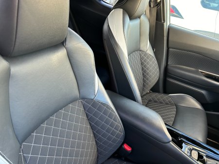 2019 Toyota C-HR - photo 9