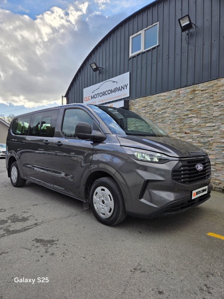2024 Ford Transit Custom