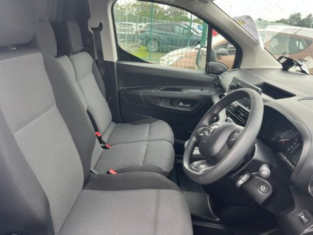 2022 Toyota Proace City - photo 4
