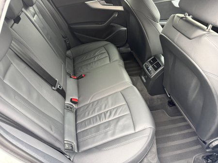 2022 Audi A4 - photo 14