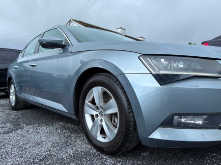 2017 Skoda Superb - photo 19