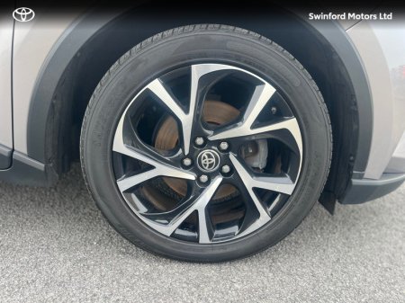 2022 Toyota C-HR - photo 12