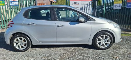2014 Peugeot 208 - photo 7