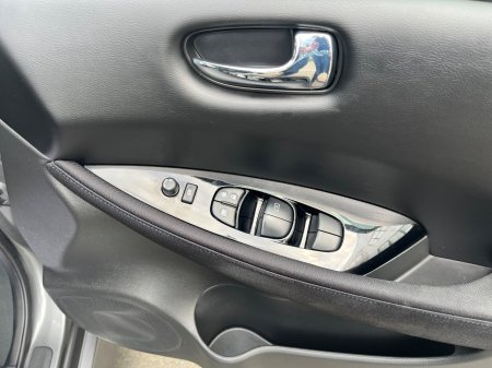 2024 Nissan Leaf - photo 35