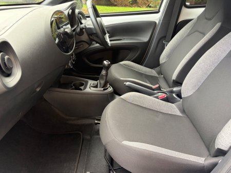 2024 Toyota Aygo X - photo 10