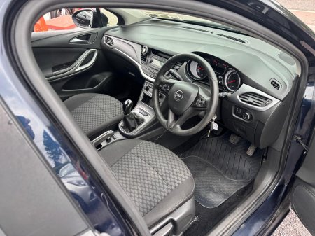2019 Opel Astra - photo 10