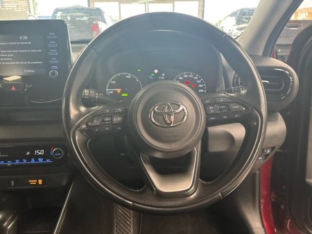 2021 Toyota Yaris - photo 9