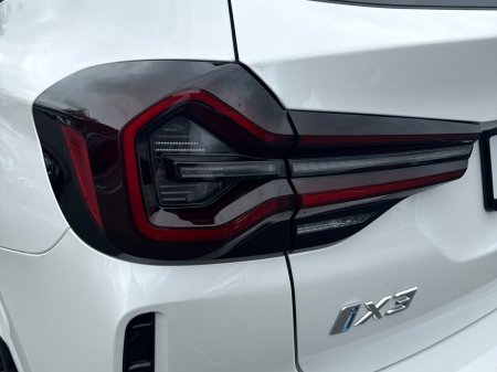 2025 BMW iX3 - photo 19