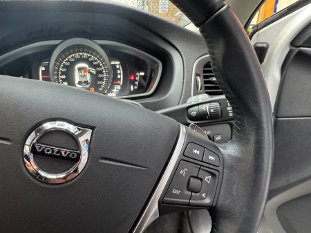 2017 Volvo V40 - photo 11