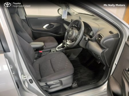 2026 Toyota Yaris - photo 11
