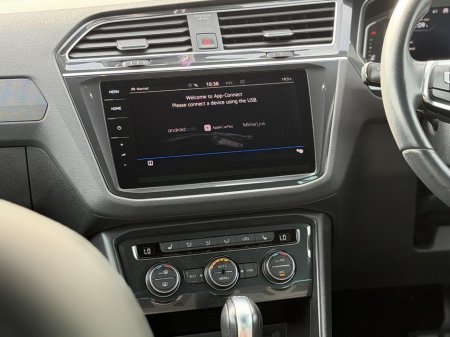 2019 Volkswagen Tiguan - photo 24