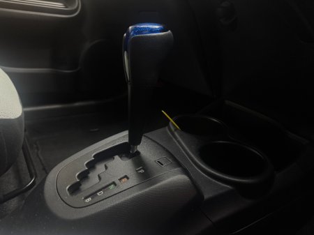 2021 Toyota Aqua - photo 9