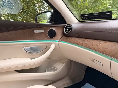 2019 Mercedes-Benz E-Class - photo 24