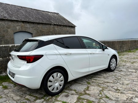 2022 Opel Astra - photo 5
