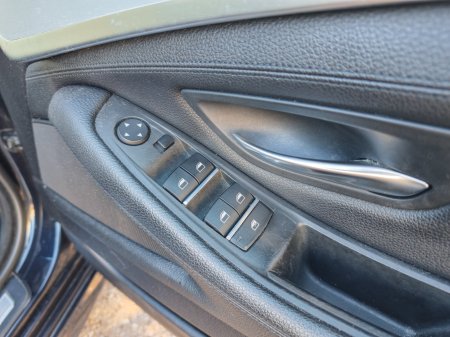 2016 BMW 5-Series - photo 16