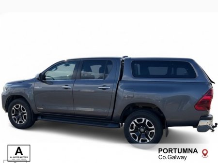 2022 Toyota Hilux - photo 8