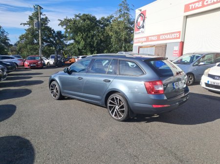 2016 Skoda Octavia - photo 2