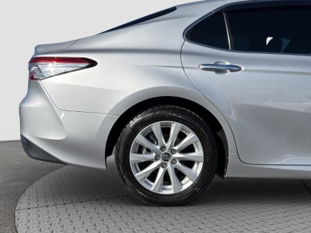 2019 Toyota Camry - photo 21