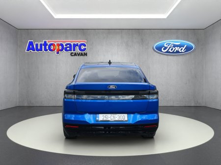 2025 Ford Capri - photo 6