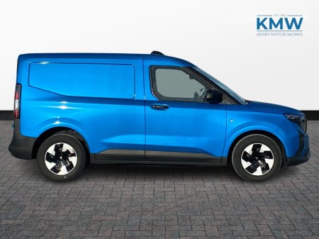 2026 Ford Transit Courier - photo 2