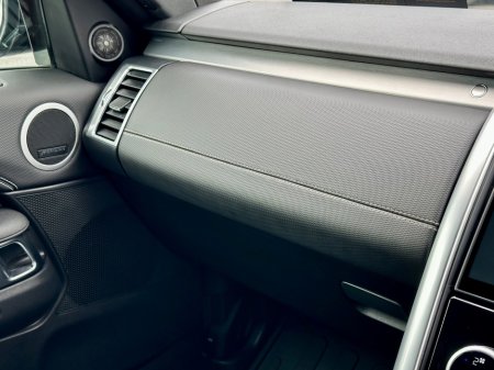 2024 Land Rover Discovery - photo 16