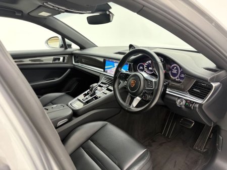 2018 Porsche Panamera - photo 27