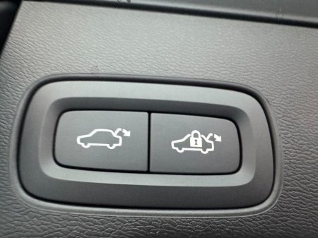 2024 Volvo XC60 - photo 8