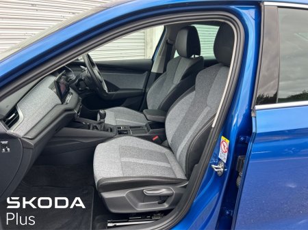 2025 Skoda Octavia - photo 4