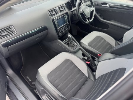 2016 Volkswagen Jetta - photo 13