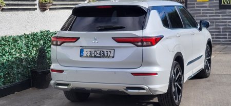 2023 Mitsubishi Outlander - photo 5