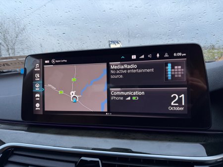 2021 BMW 5-Series - photo 28