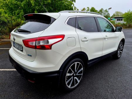 2015 Nissan Qashqai - photo 4