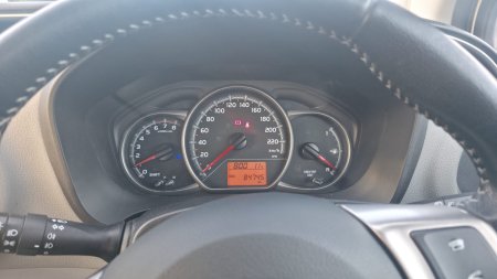 2016 Toyota Yaris - photo 8