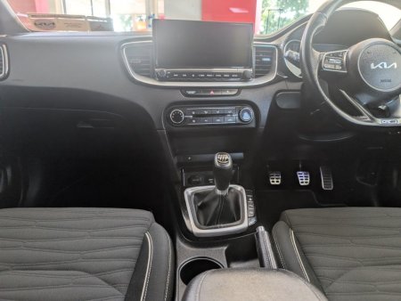 2022 Kia Ceed - photo 12