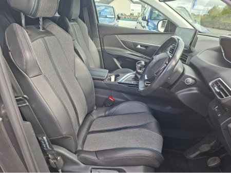 2022 Peugeot 3008 - photo 8