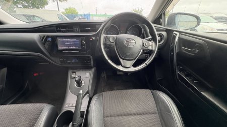2016 Toyota Auris - photo 13
